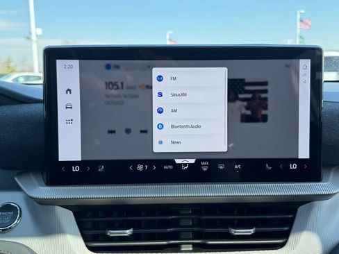 New 2026 Ford Explorer Active w/ Active Comfort Package image 16