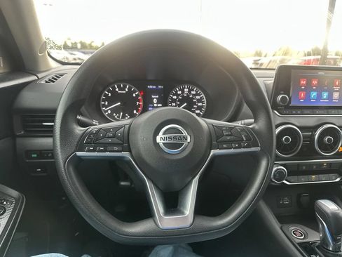 Used 2023 Nissan Sentra S FWD image 23