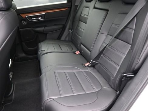 Used 2020 Honda CR-V Touring image 12