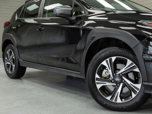 Used 2024 Subaru Crosstrek 2.0i Premium image 8