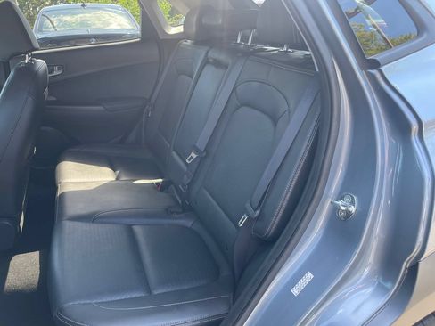 Used 2021 Hyundai Kona Limited AWD/4WD image 16