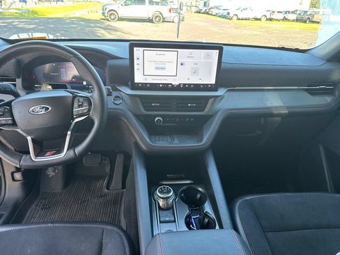 Certified 2025 Ford Explorer ST AWD/4WD image 12