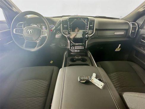 New 2025 RAM 2500 Big Horn image 9