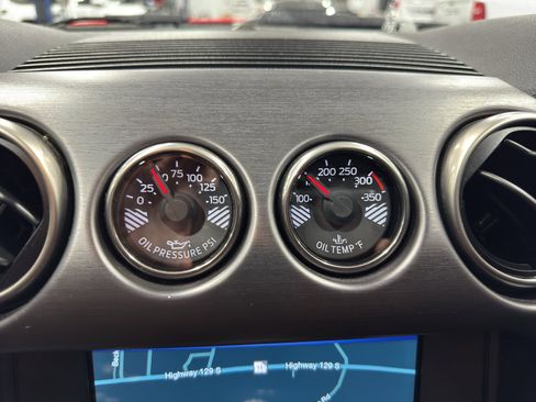 Used 2016 Ford Mustang Shelby GT350 w/ Track Package image 35