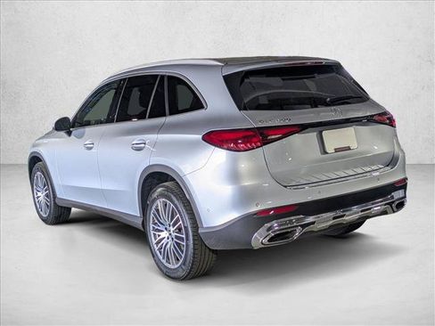 Certified 2026 Mercedes-Benz GLC 300 image 8