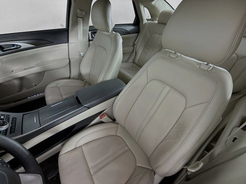 Used 2019 Lincoln MKZ Reserve w/ Reserve Plus Package image 26