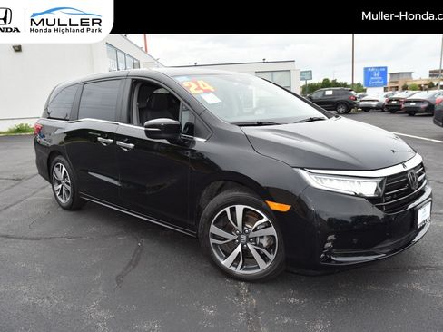 Certified 2024 Honda Odyssey Touring image 1