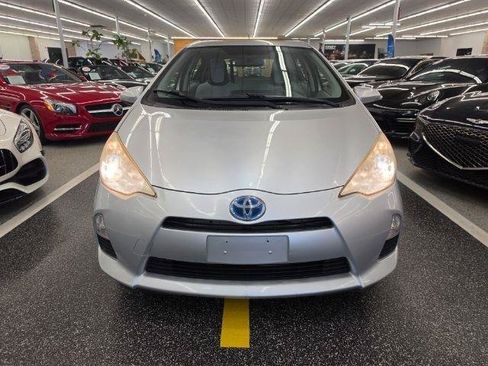 Used 2013 Toyota Prius C One FWD image 3