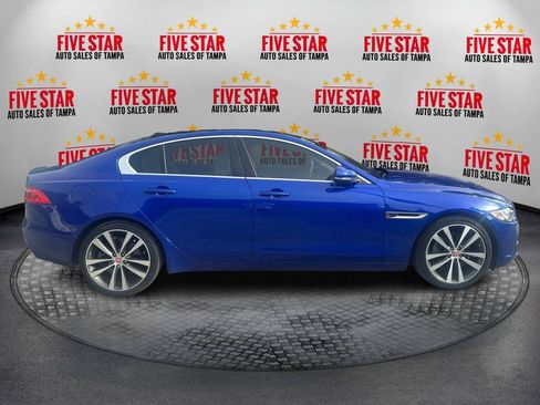 Used 2017 Jaguar XE Prestige RWD image 8