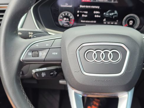 Used 2021 Audi Q5 2.0T Premium Plus w/ Premium Plus Package AWD/4WD image 19