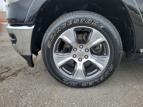 Used 2022 RAM 1500 Laramie image 12