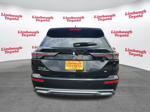 Used 2025 Mitsubishi Outlander SE AWD/4WD image 25