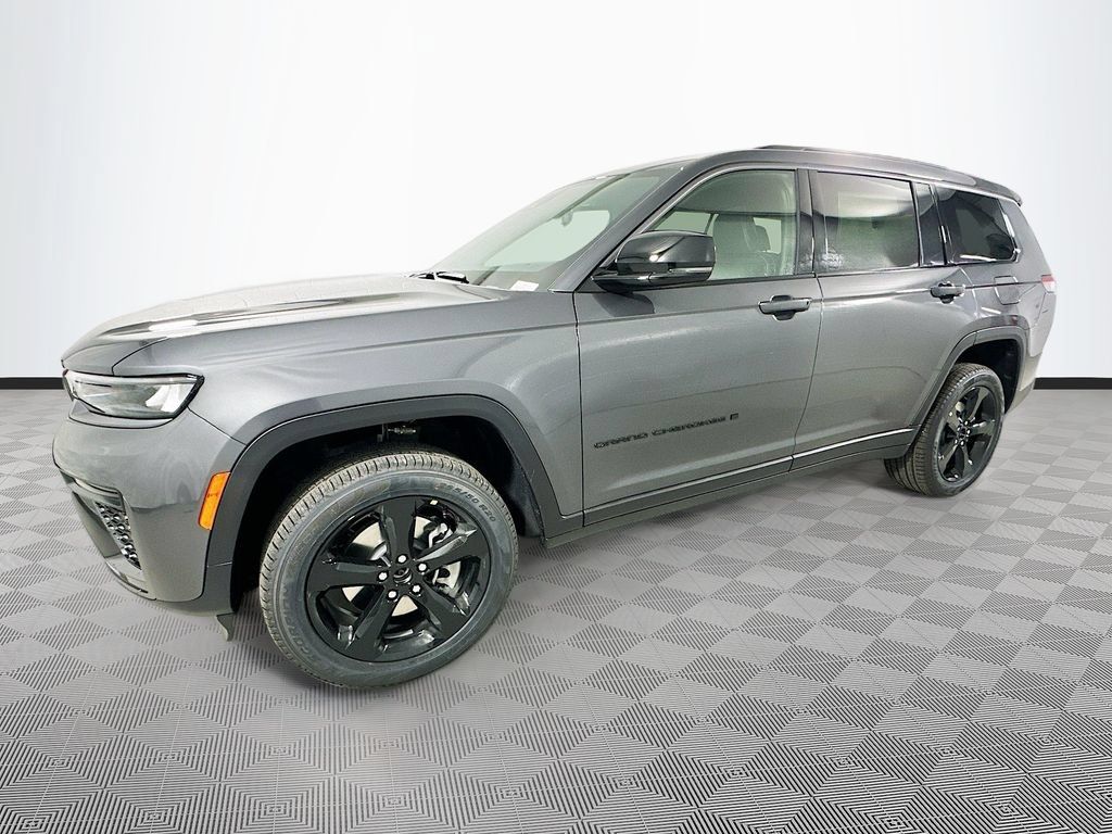 New 2026 Jeep Grand Cherokee L Limited w/ Limited Altitude Package AWD/4WD image 23