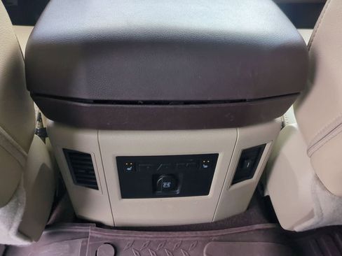 Certified 2017 RAM 2500 Laramie w/ Convenience Group image 42