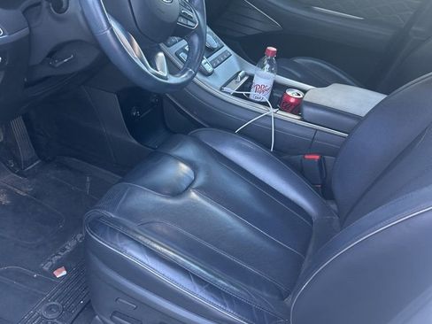 Used 2022 Hyundai Palisade Calligraphy w/ Winter Package image 11