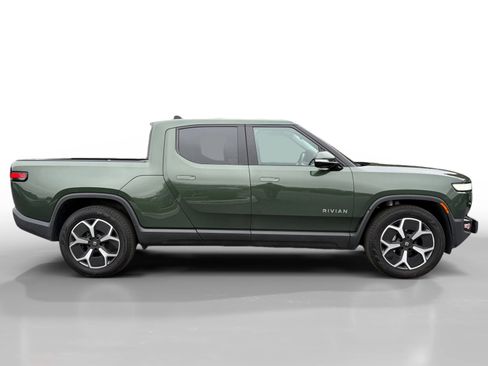 Used 2024 Rivian R1T Adventure image 6