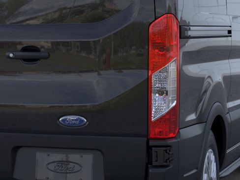 New 2025 Ford Transit 250 Low Roof w/ Interior Upgrade Package RWD image 22