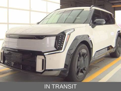 Used 2024 Kia EV9 GT-Line image 1