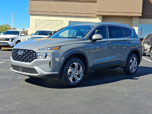 Certified 2023 Hyundai Santa Fe SEL w/ Winter Weather Package AWD/4WD image 3
