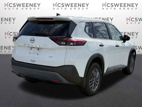 Used 2023 Nissan Rogue S image 3