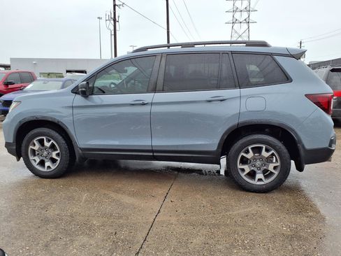 Used 2023 Honda Passport TrailSport image 23