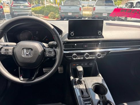 Used 2025 Honda Civic Sport image 22