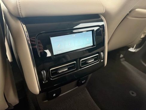 Used 2020 Lincoln Aviator Reserve w/ Equipment Group 202A image 14