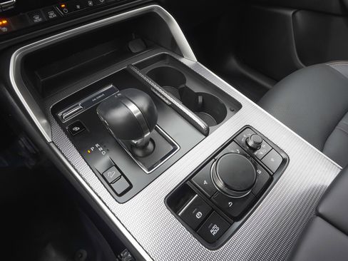 Used 2024 MAZDA CX-90 Plug-In Hybrid w/ Preferred image 29