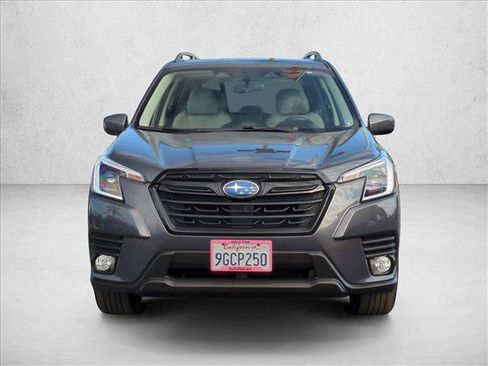 Certified 2023 Subaru Forester Premium image 2