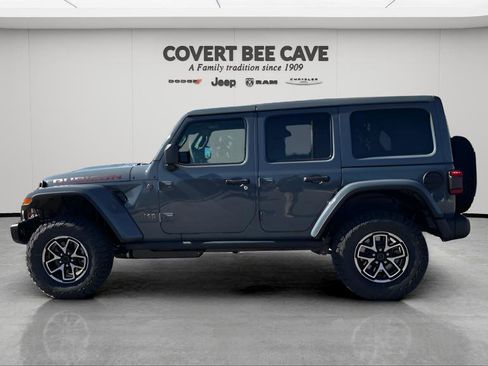 New 2026 Jeep Wrangler Unlimited Rubicon w/ Steel Bumper Group image 5