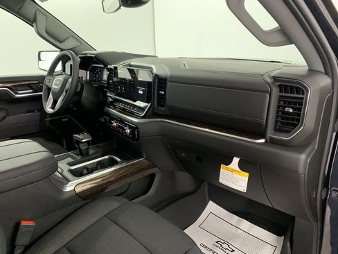 New 2026 GMC Sierra 1500 Elevation image 33