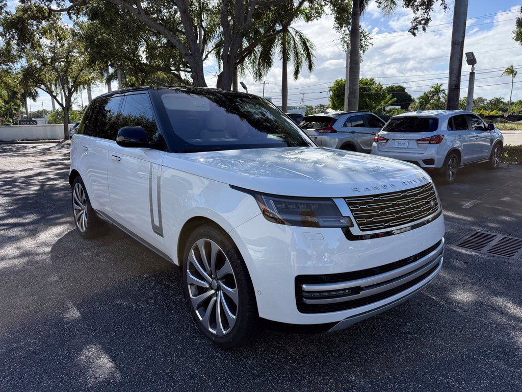 Used 2023 Land Rover Range Rover Autobiography AWD/4WD image 1
