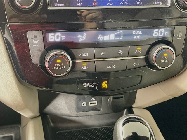 Used 2019 Nissan Rogue Sport SV AWD/4WD image 16