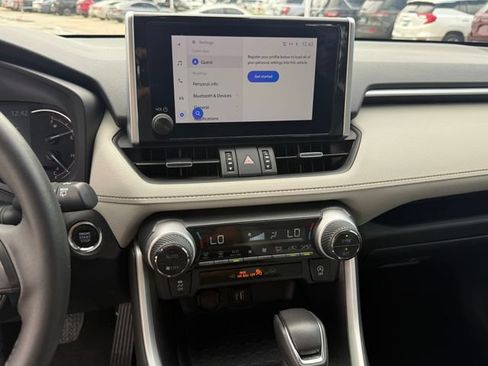 Used 2023 Toyota RAV4 XLE Premium FWD image 17