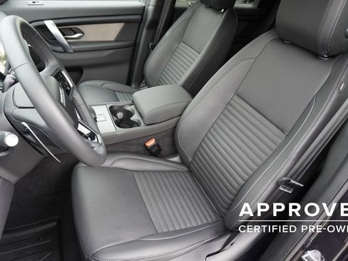 Used 2025 Land Rover Discovery Sport Dynamic SE AWD/4WD image 20