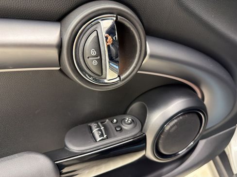 Used 2024 MINI Cooper S FWD image 15