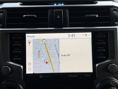 Used 2024 Toyota 4Runner SR5 Premium image 17