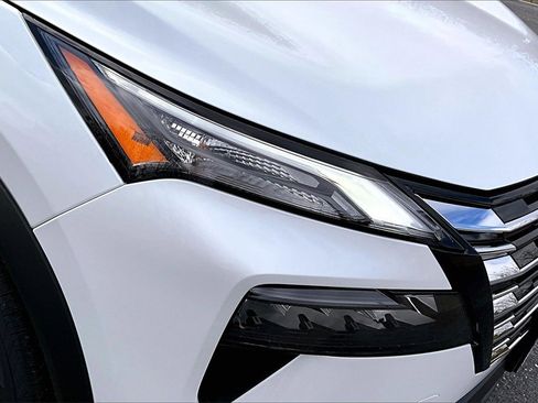 New 2026 Nissan Rogue SV image 31