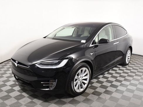 Used 2019 Tesla Model X Long Range AWD/4WD image 1