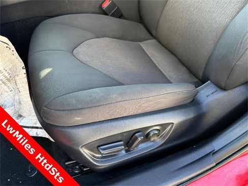 Used 2023 Toyota Camry LE image 17