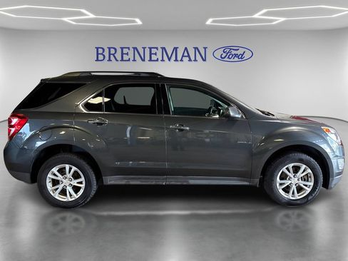 Used 2017 Chevrolet Equinox LT w/ Convenience Package AWD/4WD image 4