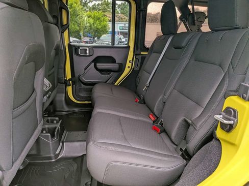 Used 2022 Jeep Wrangler Unlimited Sport AWD/4WD image 13