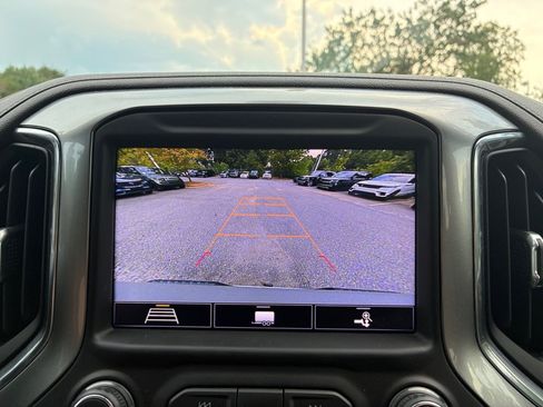 Used 2020 Chevrolet Silverado 1500 RST AWD/4WD image 19