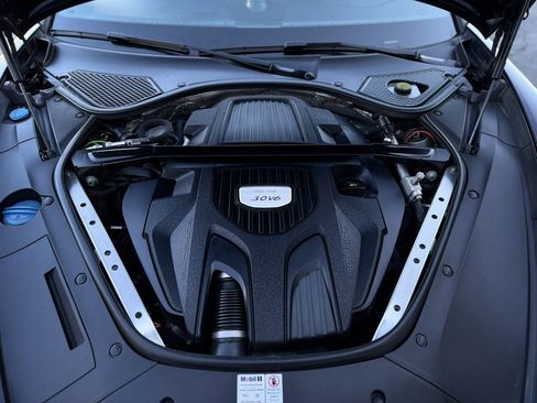 Used 2020 Porsche Panamera 4 AWD/4WD image 29