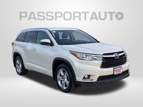 Used 2014 Toyota Highlander Limited image 10