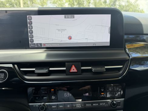 Certified 2024 Kia Seltos S FWD image 21