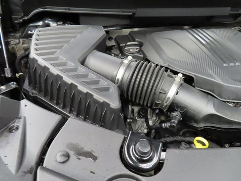 Used 2024 GMC Acadia Denali image 32