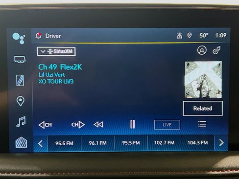 Used 2024 Chevrolet Suburban RST image 10