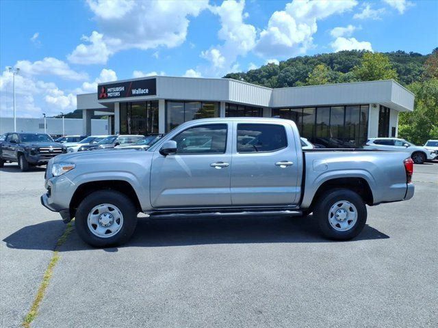 Used 2021 Toyota Tacoma SR AWD/4WD image 2