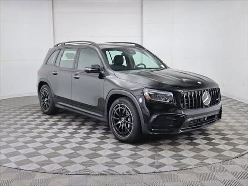 New 2026 Mercedes-Benz GLB 35 AMG 4MATIC image 3